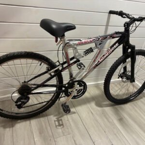 Mongoose XR200 Mountain Bike